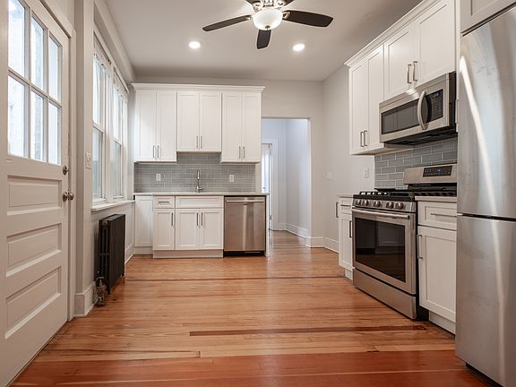 Kitchen - Full view