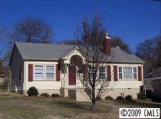 913 E Catawba St, Belmont, NC 28012