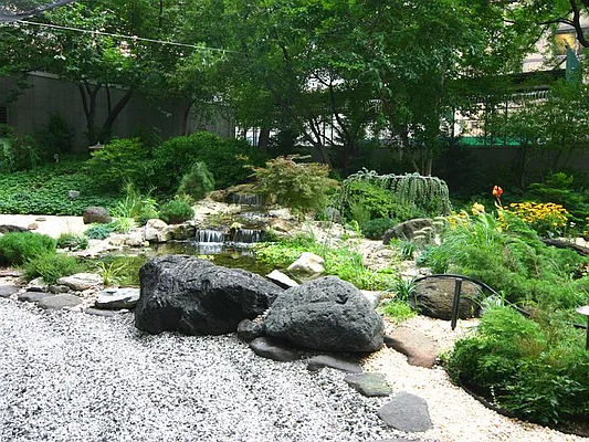 Sold by Sotheby's International Realty | media 16