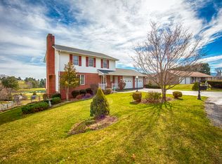 370 Arrow Ln, Wytheville, VA 24382