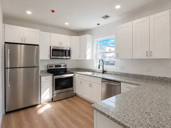 275 Shrewsbury St, Worcester, MA