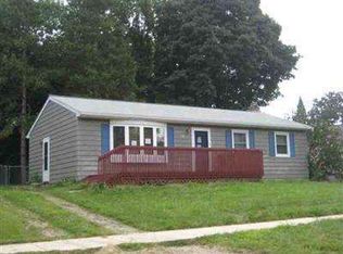 233 Walnut St, Webberville, MI 48892