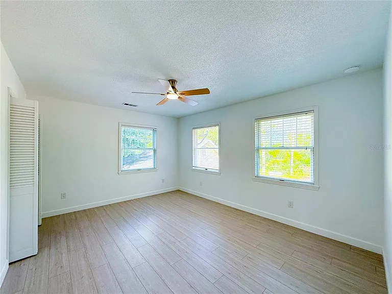 2827 Sanctuary Ln — Photo 50