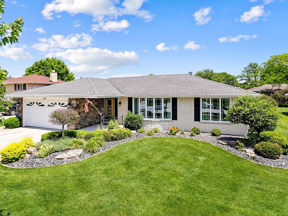 1st image of 15133 Narcissus Ct