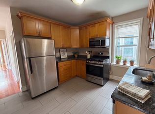 241 Maverick St #3G, Boston, MA 02128