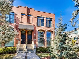 116 S Dee Rd, Park Ridge, IL 60068