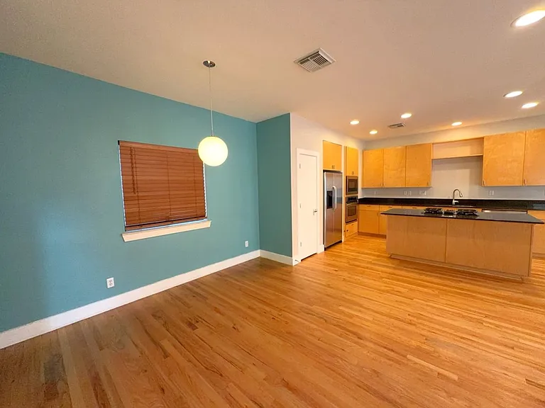 4106 Spencer St #A — Photo 5