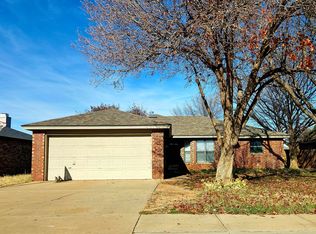 5904 71st St, Lubbock, TX 79424