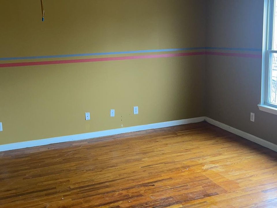 1st image of 200 Bergen St Floor 3
