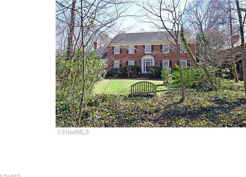 1st image of 3 Parkmont Ct