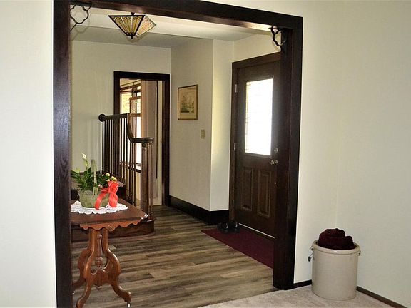 5th image of 2449 Normandy Ln