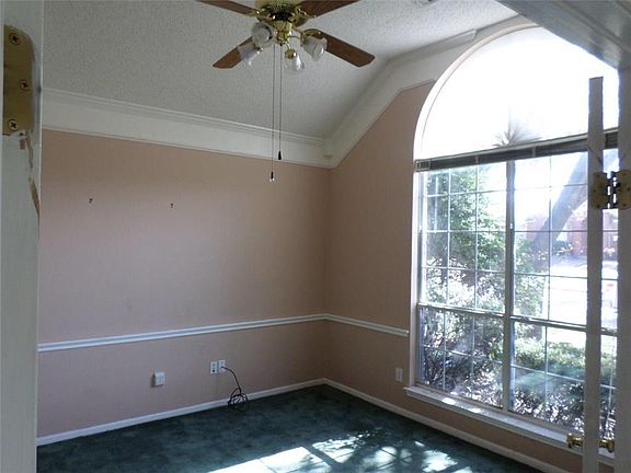 4th image of 1409 Dutchman Creek Dr