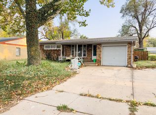 1211 E Alturas Ave, Wichita, KS 67216