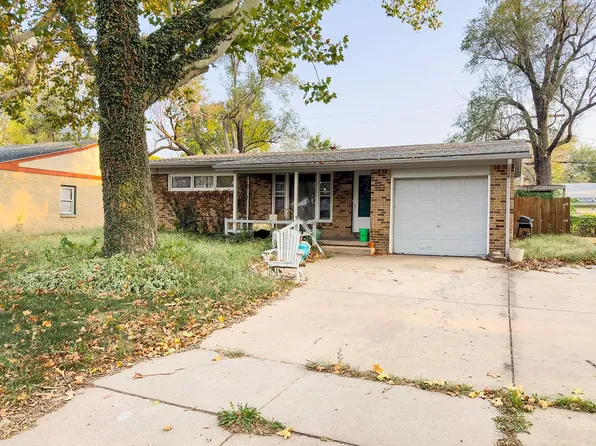 1211 E Alturas Ave, Wichita, KS 67216