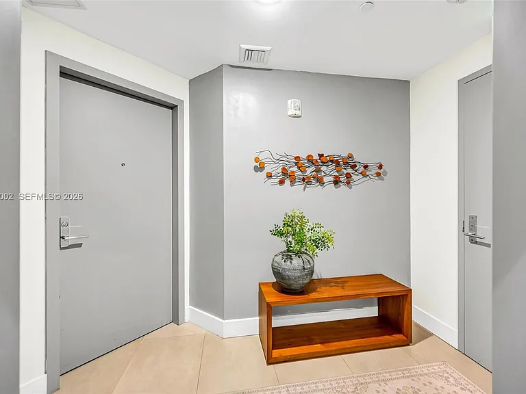 488 NE 18th St #2011 — Photo 24
