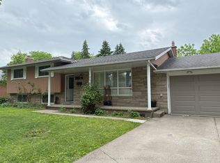 4327 Mitchell Ave, Niagara Falls, ON L2E 6R4
