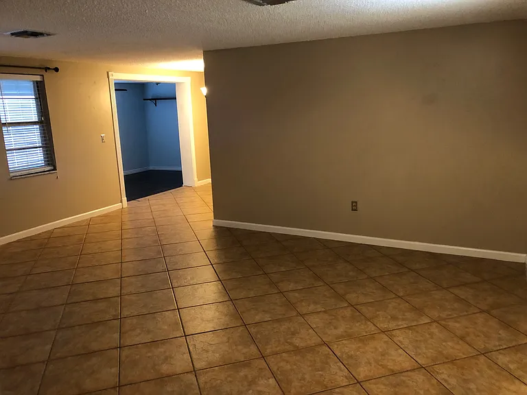 351 S Florida Ave — Photo 12