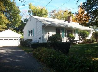 30 Foster St, Danvers, MA 01923