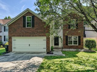 438 Sugar Maple Dr, Tega Cay, SC 29708