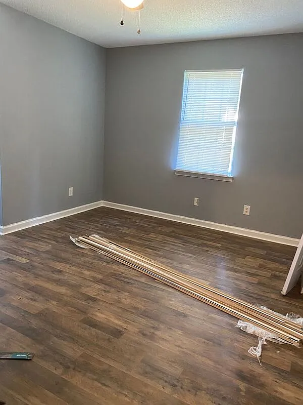 3 bed, 1.5 bath, 1224 sqft, $1,850 — Photo 3