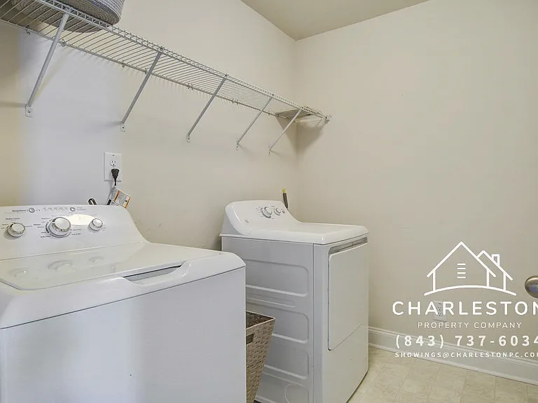 7824 Montview Rd — Photo 7