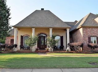 2478 Churchill Dr, Bossier City, LA 71111
