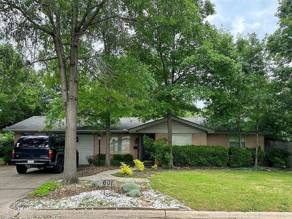 1st image of 601 S Mills Dr