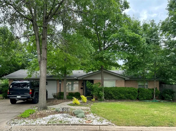 601 S Mills Dr, Euless, TX 76040