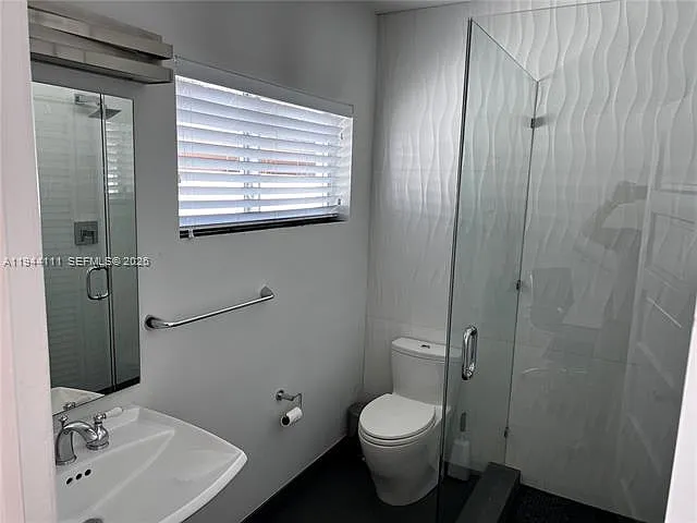 2301 S Miami Ave — Photo 56