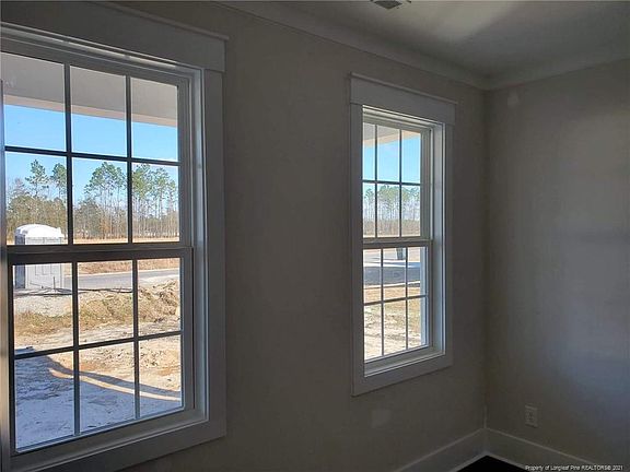 2nd image of 1528 Creekwood Lot 42