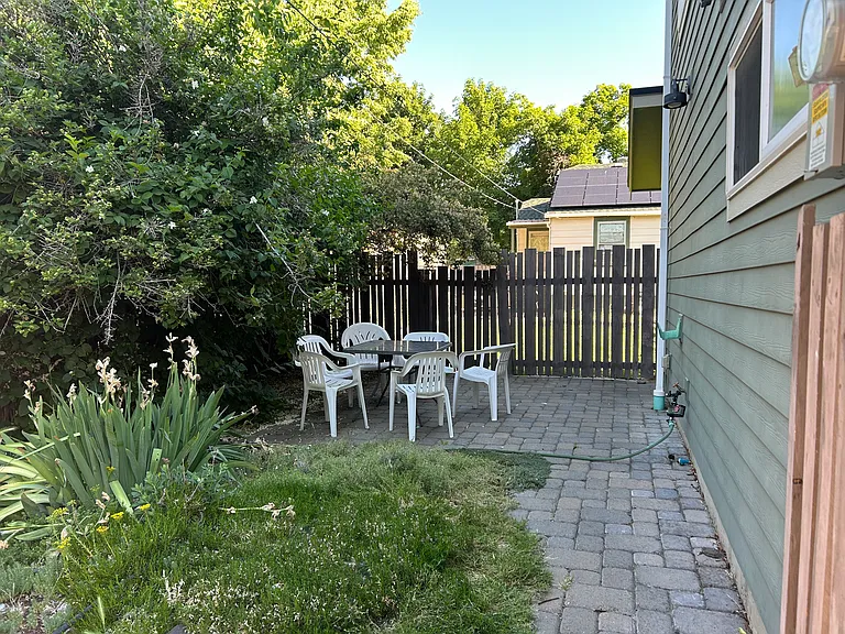 708 E 7th Ave #2 — Photo 11