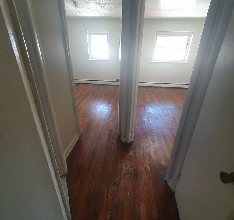 2nd image of 3280 Kingsland Ave Floor 1