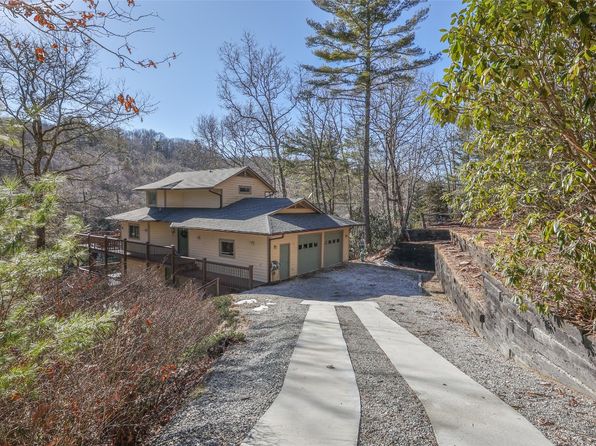 97 Twin Kettle Falls, Glenville, NC 28736
