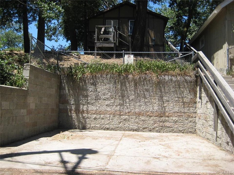 1st image of 21651 Crest Forest Dr