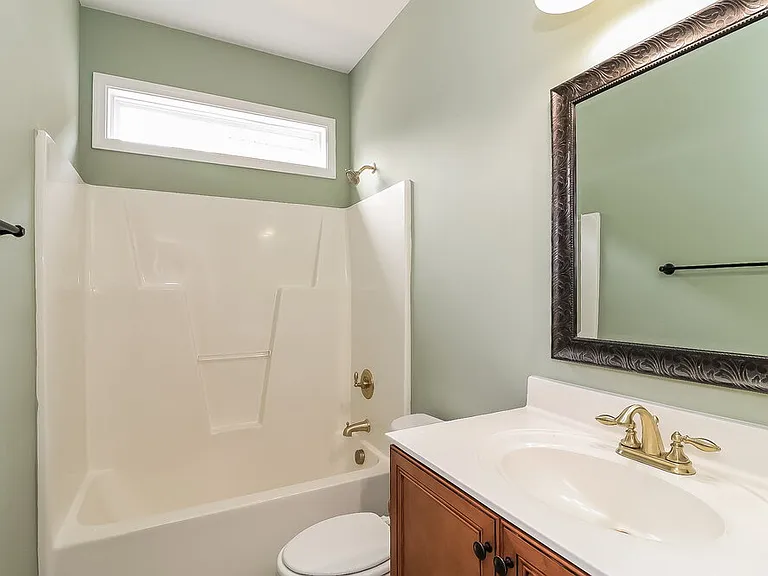 84 Denby Cir — Photo 15