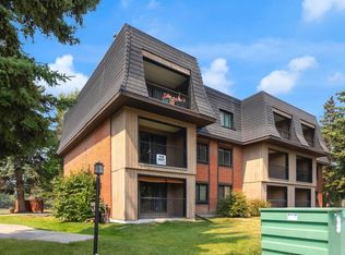 4001C N 49th St NW #3204, Calgary, AB T3A 2C9