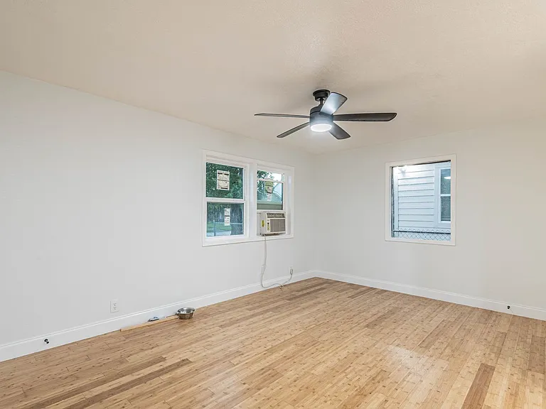 2303 Rosewood St #1 — Photo 6