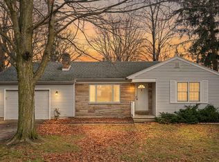 107 S Center St, Eaton Rapids, MI 48827