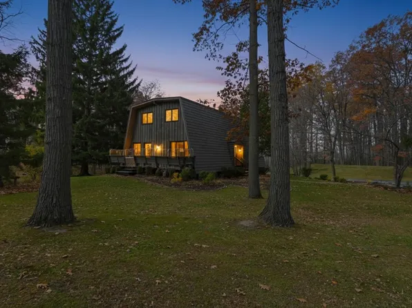 3379 Belmar Rd, Green Bay, WI 54313