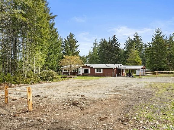 2nd image of 1310 E Trails Rd