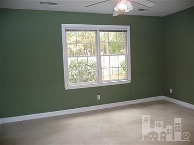 4th image of 233 Racine Drive