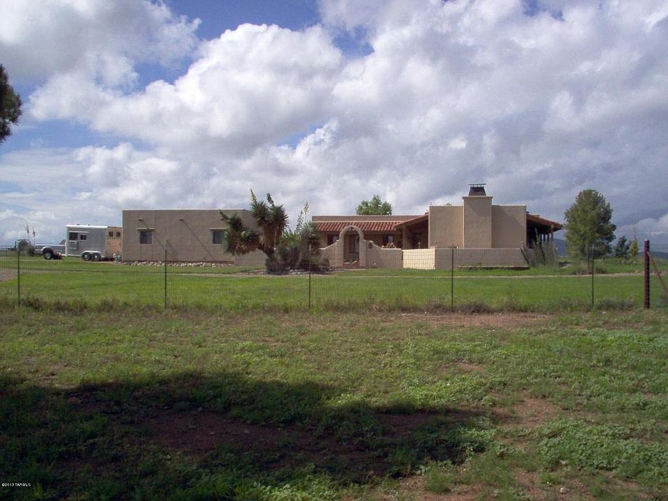 1st image of 10 Cline Ln