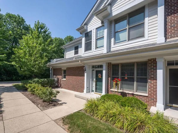 1801 Norhardt Dr, Brookfield, WI 53045