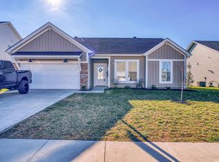 5565 Baywater Dr, Newburgh, IN 47630