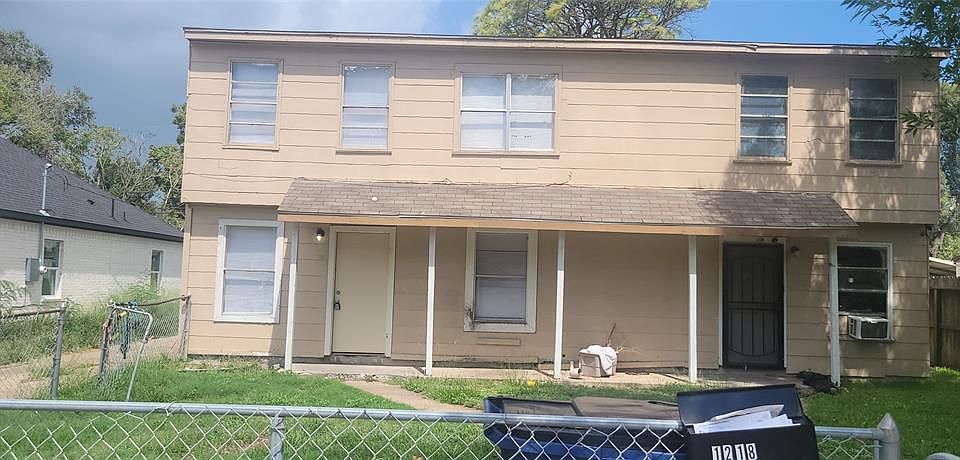 1st image of 1216 1st Ave N