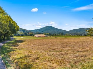 Tree Top Ln, Tellico Plains, TN 37385