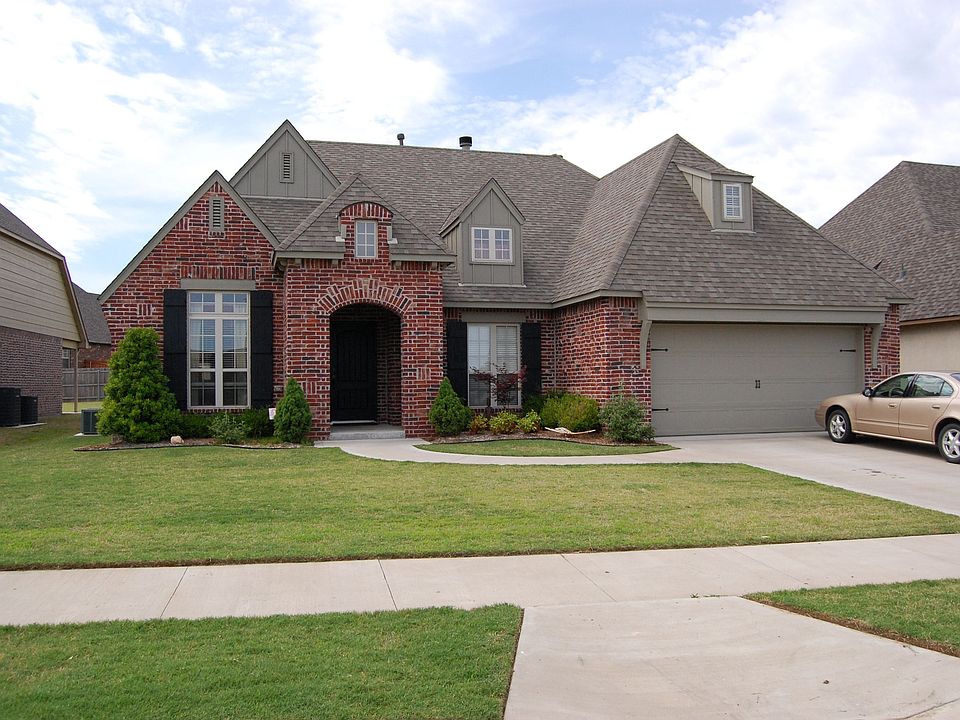 Beautiful Brick Archway