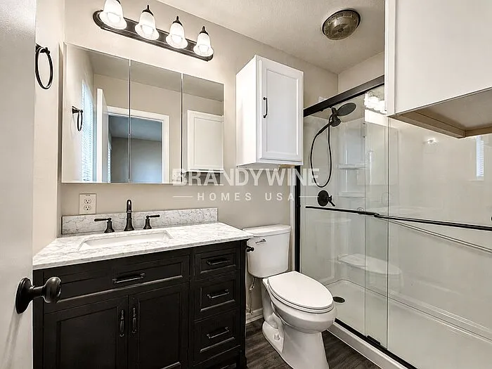 8428 Raymond Ave — Photo 12