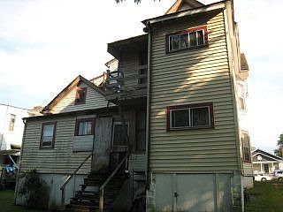 1st image of 824 Paxton St