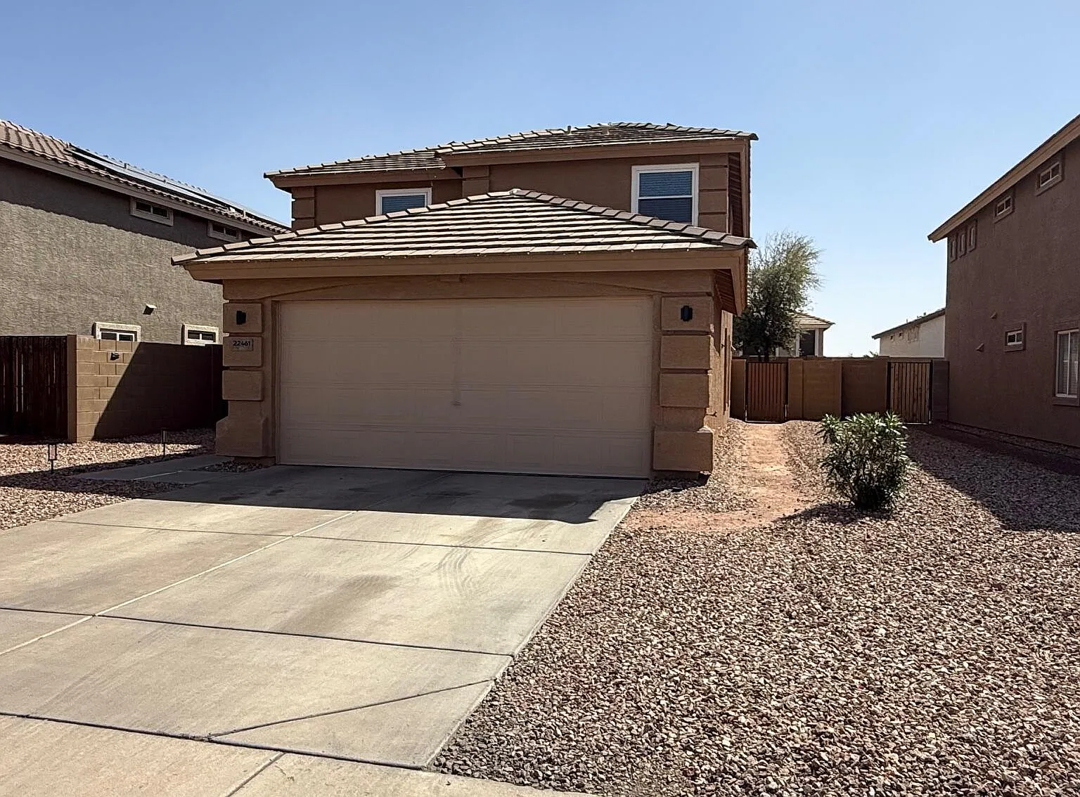 4 bed, 1831 sqft, $2,295 — Photo 3